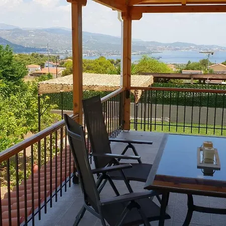 Saronikos Family House With Garden & Sea View דירה *